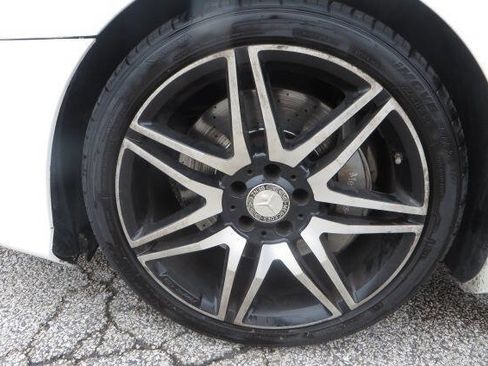 Used 2015 Mercedes-Benz SL 550 image 49