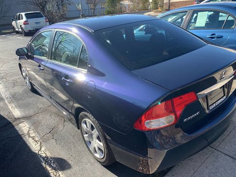 Used 2010 Honda Civic LX image 5
