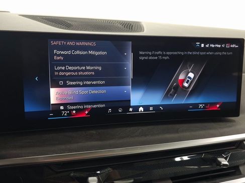 Used 2026 BMW X5 xDrive40i w/ Climate Comfort Package image 20