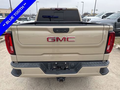 Used 2022 GMC Sierra 1500 AT4X image 9