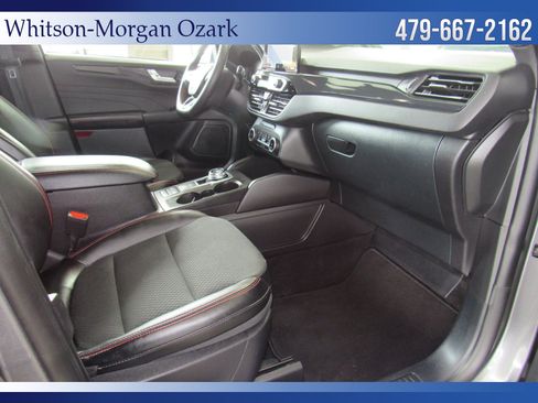 Used 2025 Ford Escape ST-Line FWD image 32