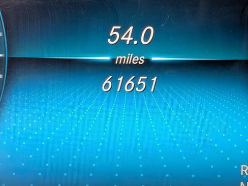 Used 2022 Mercedes-Benz GLC 300 image 11