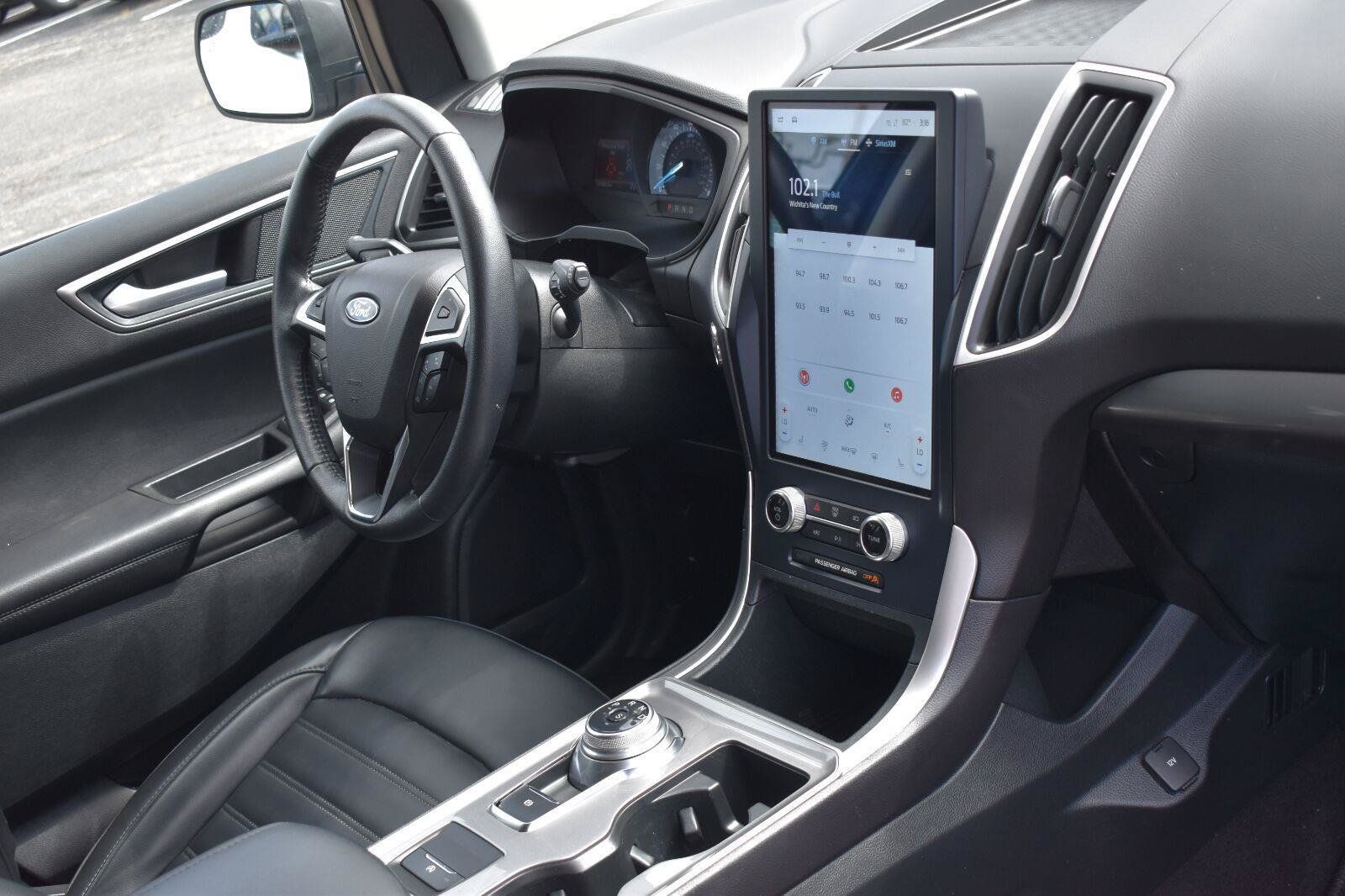 Used 2023 Ford Edge SEL w/ Convenience Package AWD/4WD image 11