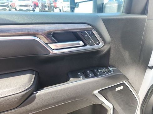 Certified 2025 Chevrolet Silverado 1500 LTZ w/ Max Trailering Package AWD/4WD image 8