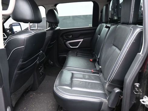 Used 2016 Nissan Titan PRO-4X w/ Pro-4x Convenience Package image 30