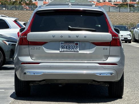 Certified 2023 Volvo XC60 B5 Plus w/ Climate Package FWD image 5