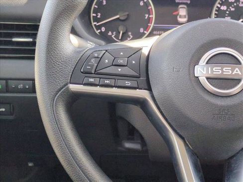 Used 2024 Nissan Sentra SV image 28