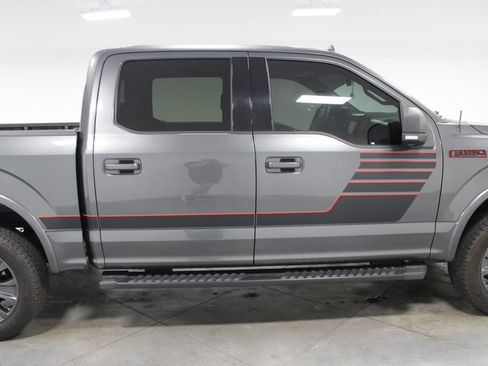 Used 2018 Ford F150 XLT w/ Equipment Group 302A Luxury AWD/4WD image 11