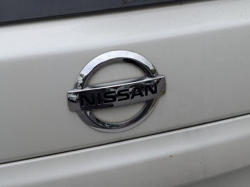 Used 2017 Nissan Murano S w/ Navigation Package image 15