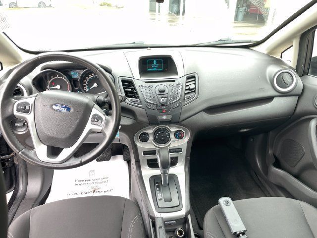 Used 2015 Ford Fiesta SE FWD image 22