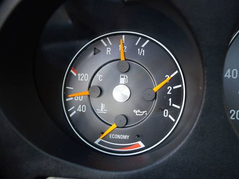 Used 1989 Mercedes-Benz 560 SL image 27