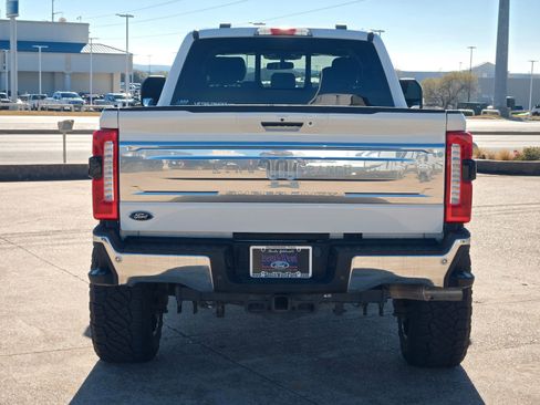 Used 2023 Ford F350 King Ranch w/ Chrome Package image 4