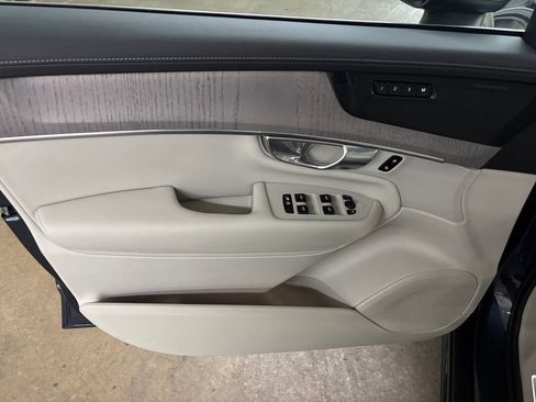 Certified 2026 Volvo XC90 B6 Ultra AWD/4WD image 11
