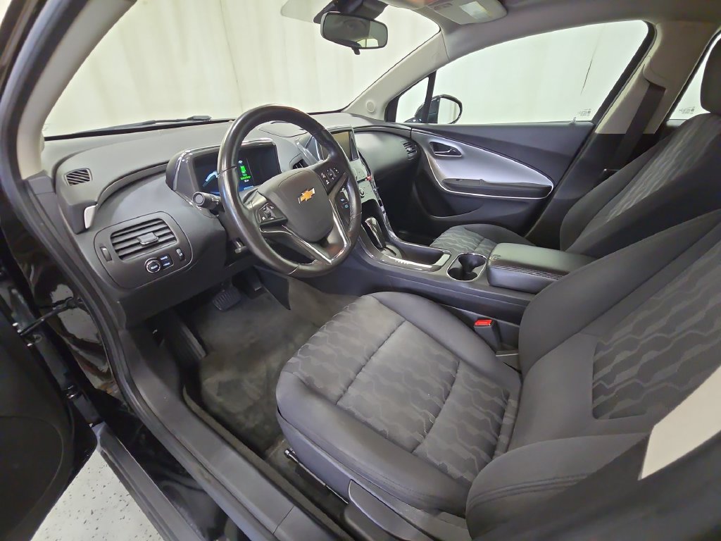 Used 2014 Chevrolet Volt FWD image 13