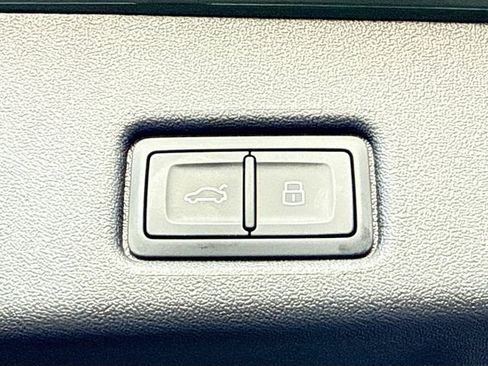 New 2026 Audi SQ5 Premium Plus AWD/4WD image 12