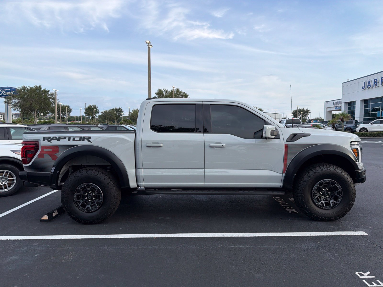 Used 2026 Ford F150 Raptor w/ Equipment Group 803A Raptor R AWD/4WD image 2