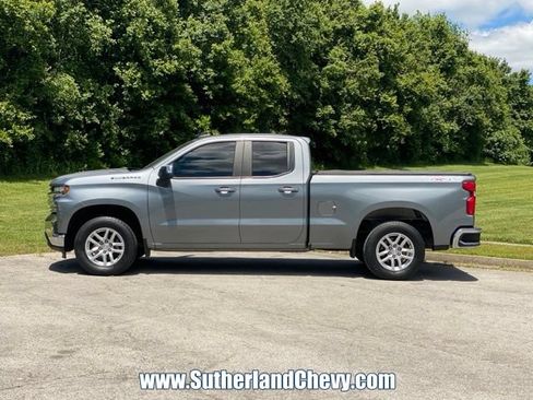 Used 2019 Chevrolet Silverado 1500 LT w/ All-Star Edition AWD/4WD image 4