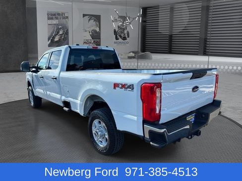 Used 2025 Ford F350 XLT w/ FX4 Off-Road Package AWD/4WD image 7