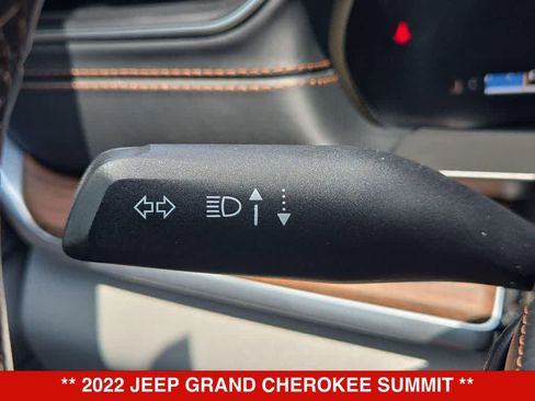 Used 2022 Jeep Grand Cherokee Summit w/ Adv Protech Group IV AWD/4WD image 26
