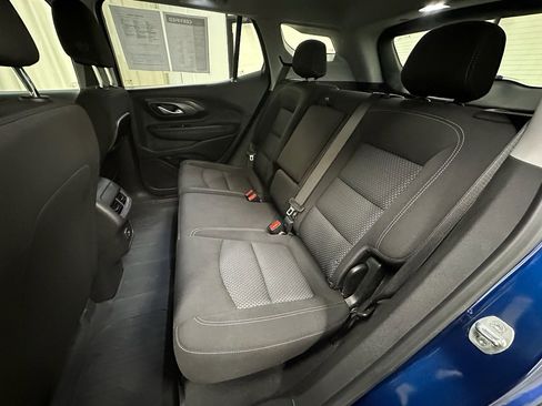 Certified 2022 GMC Terrain SLE w/ Driver Convenience Package image 22