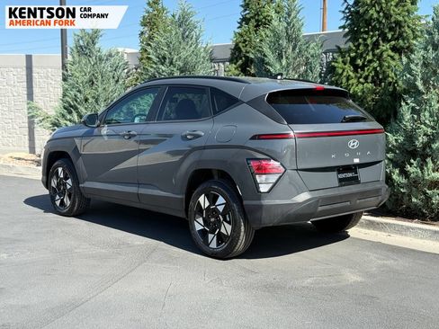 Used 2025 Hyundai Kona SEL AWD/4WD image 5