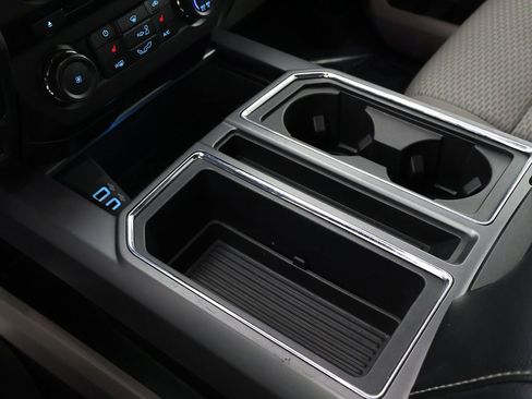 Used 2017 Ford F150 XLT w/ Equipment Group 302A Luxury image 46