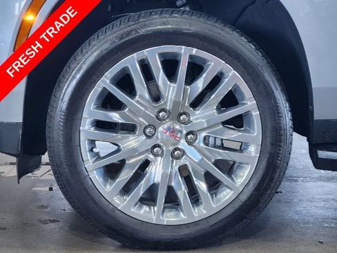 Used 2025 GMC Yukon XL Elevation w/ Technology Package RWD image 10