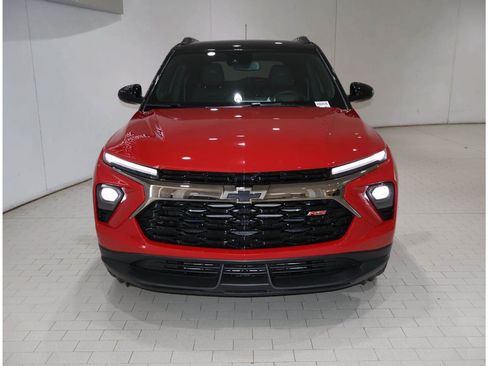 Used 2026 Chevrolet TrailBlazer RS w/ Convenience Package FWD image 9