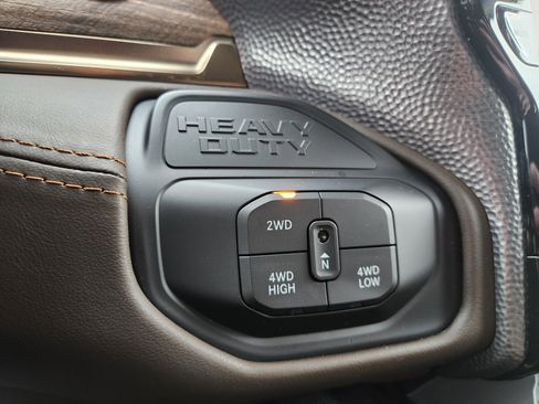 Used 2025 RAM 3500 Longhorn image 27