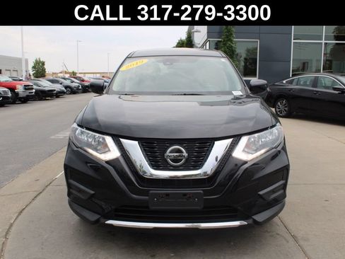 Used 2019 Nissan Rogue S AWD/4WD image 2