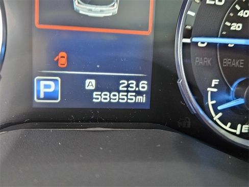 Used 2022 Subaru Ascent Touring image 28