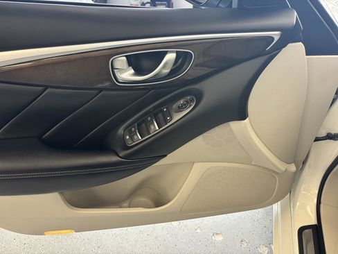 Used 2019 INFINITI Q50 Luxe w/ Essential Package (3.0T Luxe) RWD image 22