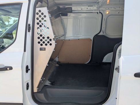 Used 2023 Ford Transit Connect XL FWD image 15