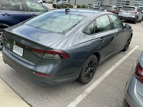 Used 2025 Honda Accord SE image 6