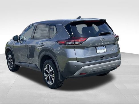 Certified 2023 Nissan Rogue SV image 5