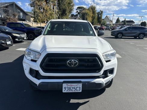 Used 2021 Toyota Tacoma SR image 5