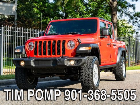 Used 2020 Jeep Gladiator Sport w/ Quick Order Package 24S AWD/4WD image 2