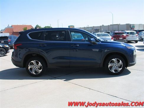 Used 2021 Hyundai Santa Fe SE AWD/4WD image 32