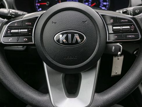 Used 2019 Kia Forte LXS image 30