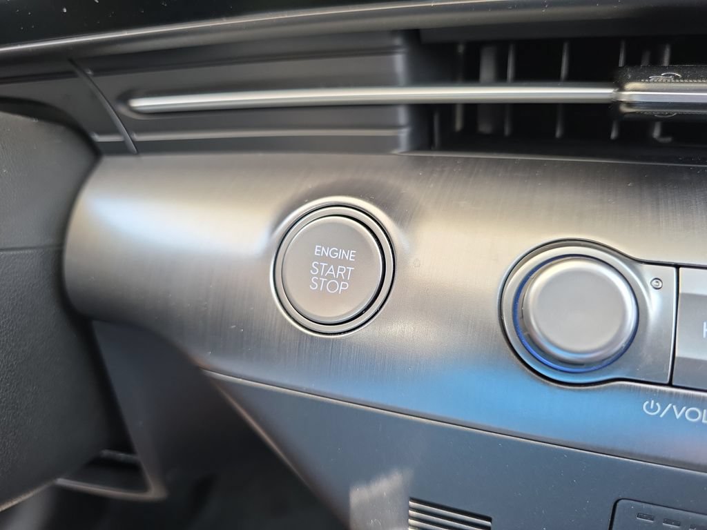 New 2026 Hyundai Kona SEL Premium FWD image 23