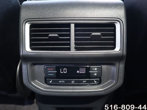Used 2024 Volkswagen Atlas SEL Premium R-Line AWD/4WD image 19