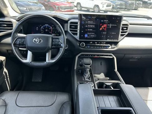 Used 2024 Toyota Tundra Limited AWD/4WD image 17
