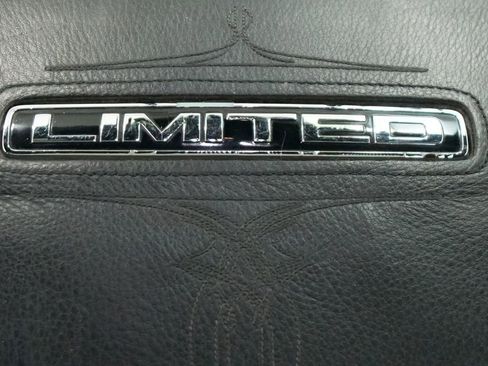 Used 2018 RAM 1500 Limited image 22