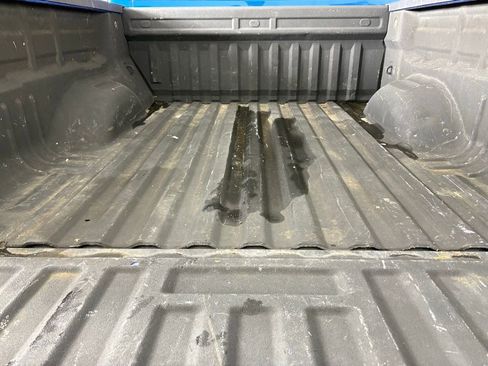 Used 2022 Chevrolet Colorado W/T w/ Custom Special Edition image 38