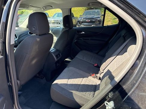 Used 2022 Chevrolet Equinox LT image 18