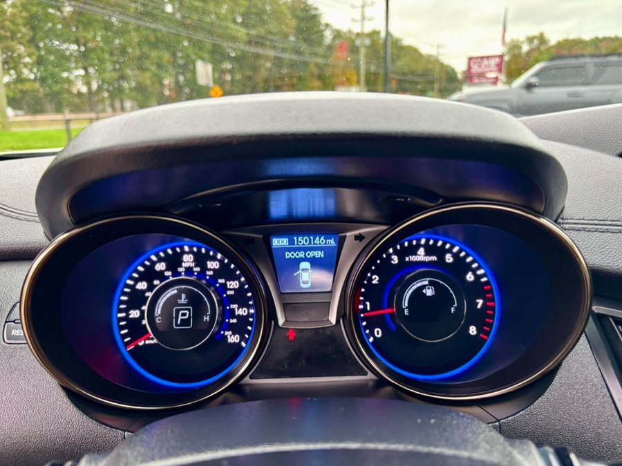 Used 2013 Hyundai Genesis 2.0T RWD image 17