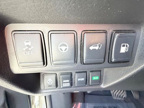 Used 2019 Nissan Rogue SL AWD/4WD image 21
