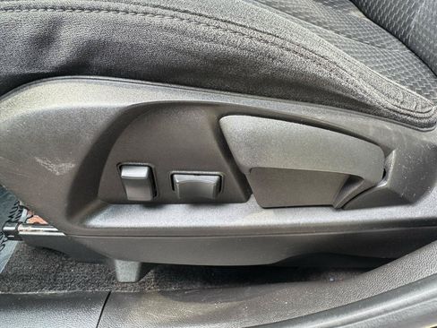 Used 2014 GMC Terrain SLE FWD image 29