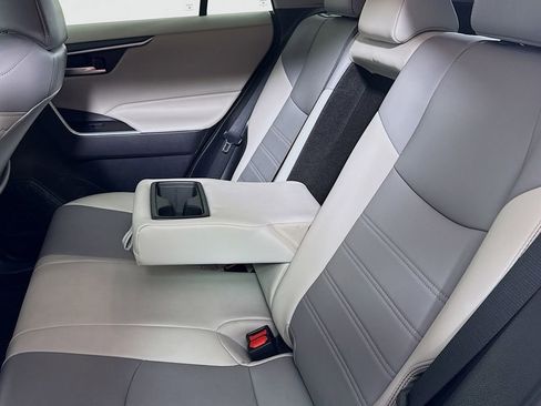 Certified 2020 Toyota RAV4 XLE Premium FWD image 27