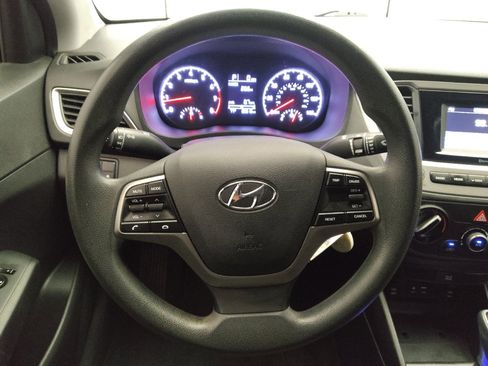 Used 2022 Hyundai Accent SE FWD image 22